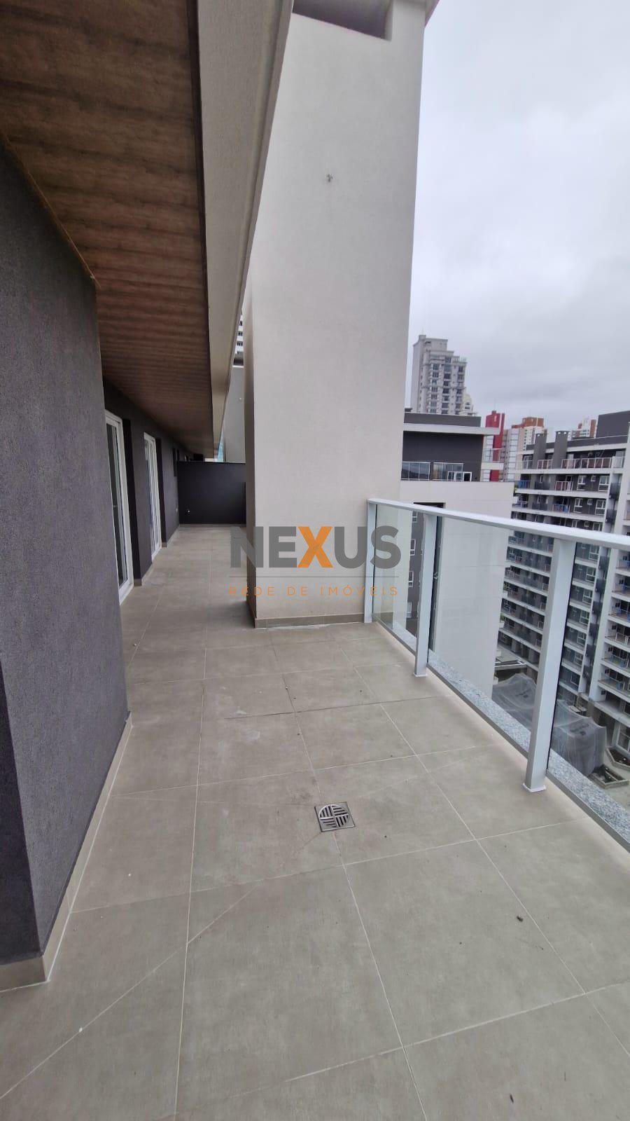 Apartamento com 6 dormitórios à venda,299.00 m , ecoville, CUR...