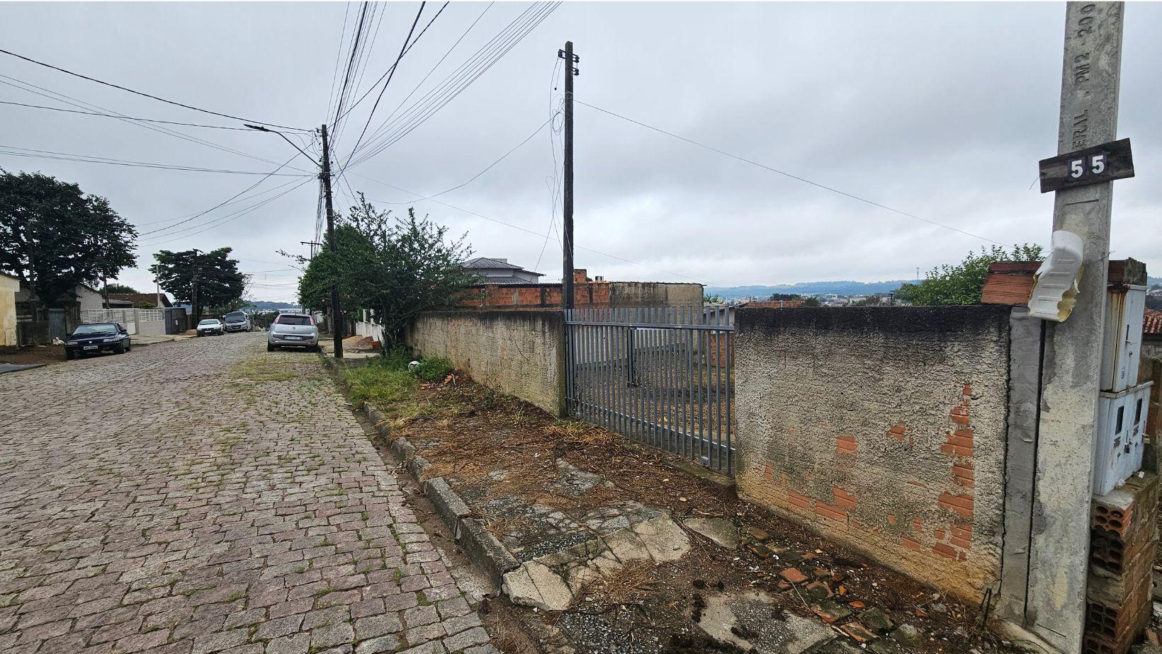 Terreno na Lapa com 412,5m , leve declive e vista privilegiada...