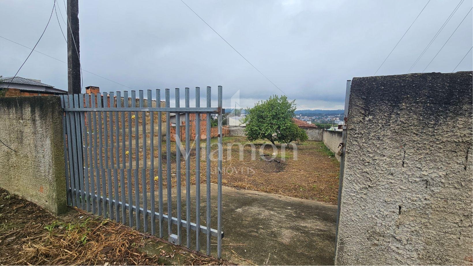 Ótimo terreno com área total de 412,50m , medindo 15m de frent...