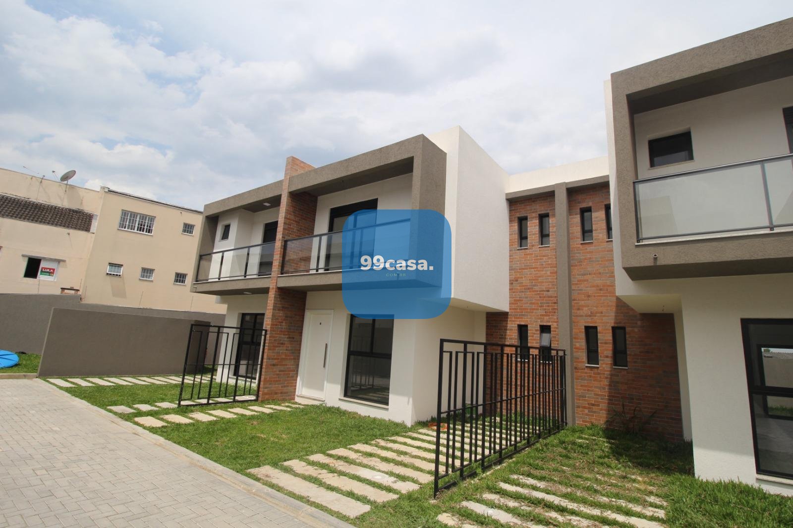 Sobrado com 3 dormitórios à venda,108,20 m , uberaba, CURITIBA...
