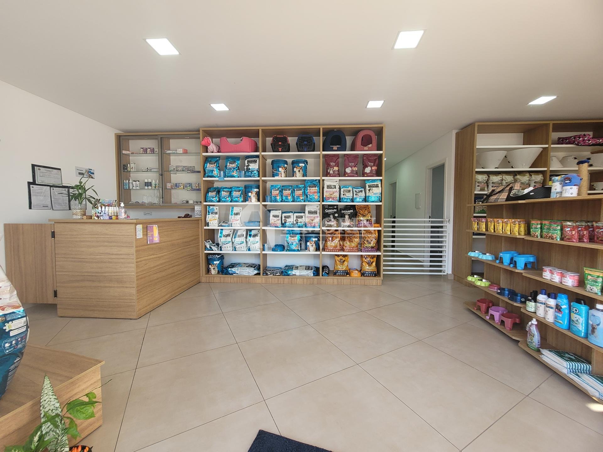 Ponto Comercial Completo em Santa Felicidade, Clínica Veteriná...