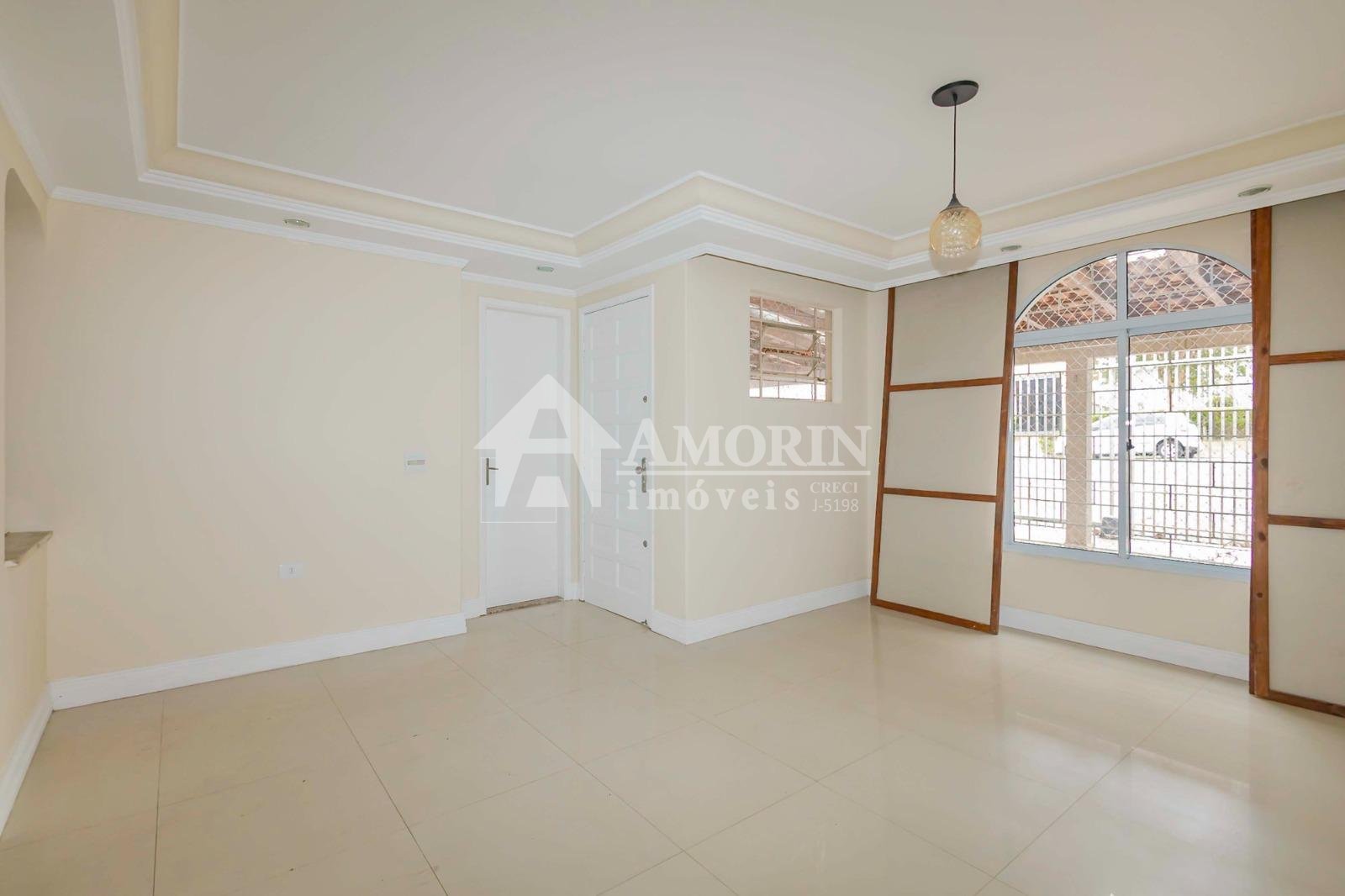 Sobrado com 3 dormitórios à venda,130.00 m , bairro alto, CURI...