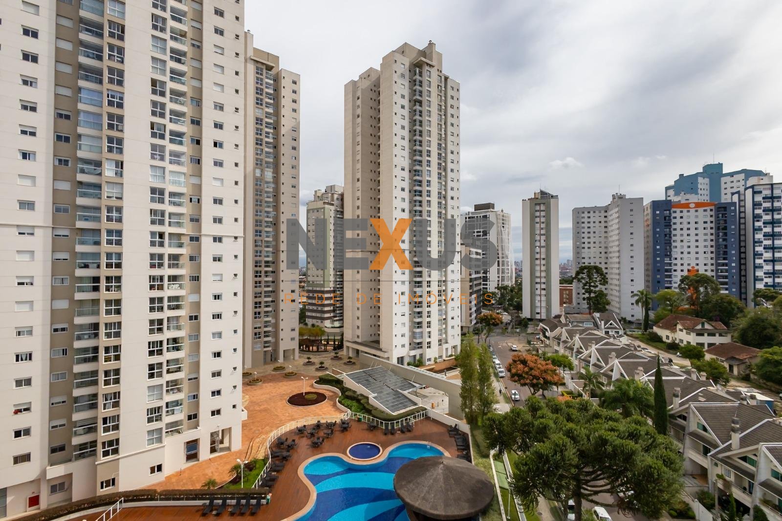 Cobertura com 2 dormitórios à venda,126.00 m , cristo rei, CUR...