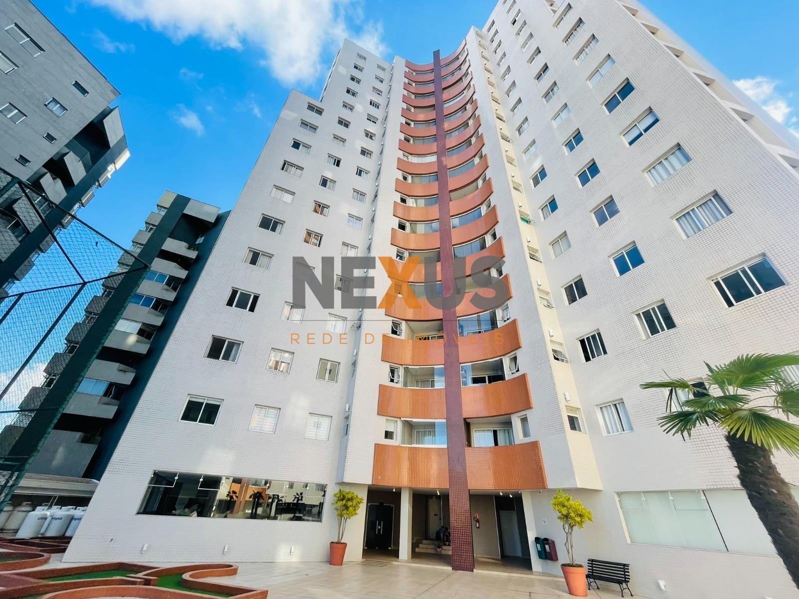 Apartamento com 4 dormitórios à venda,90.08 m , portão, CURITI...