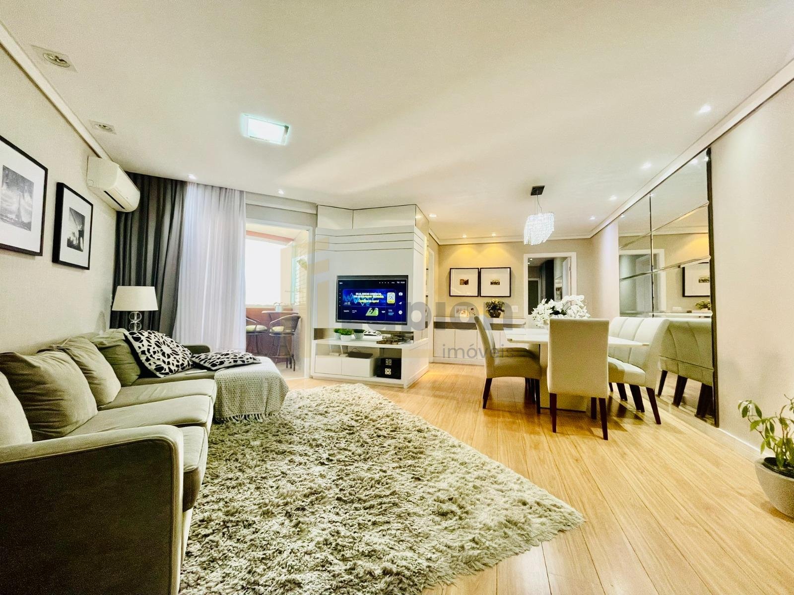Apartamento com 4 dormitórios à venda,90.08 m , portão, CURITI...