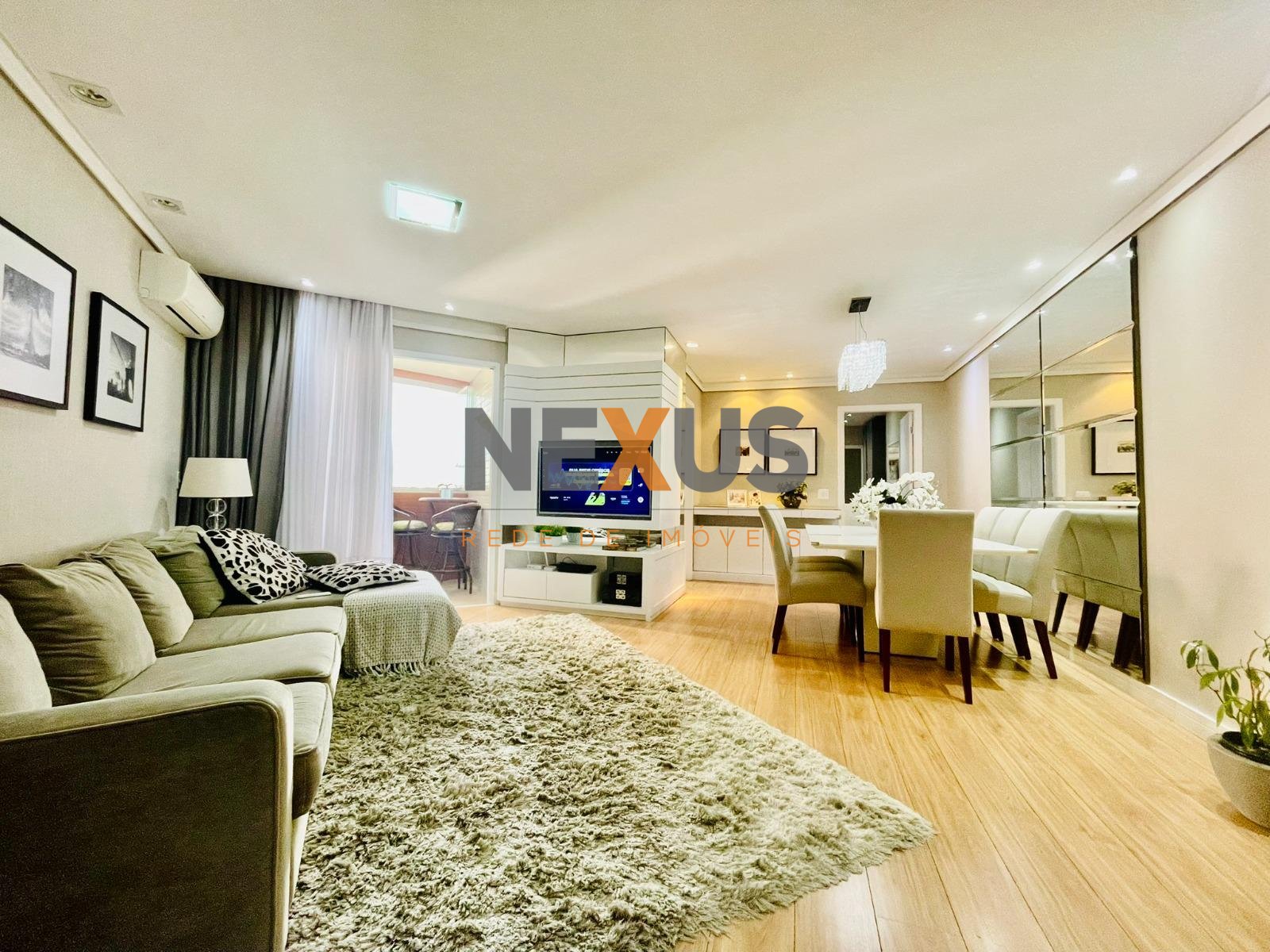 Apartamento com 4 dormitórios à venda,90.08 m , portão, CURITI...