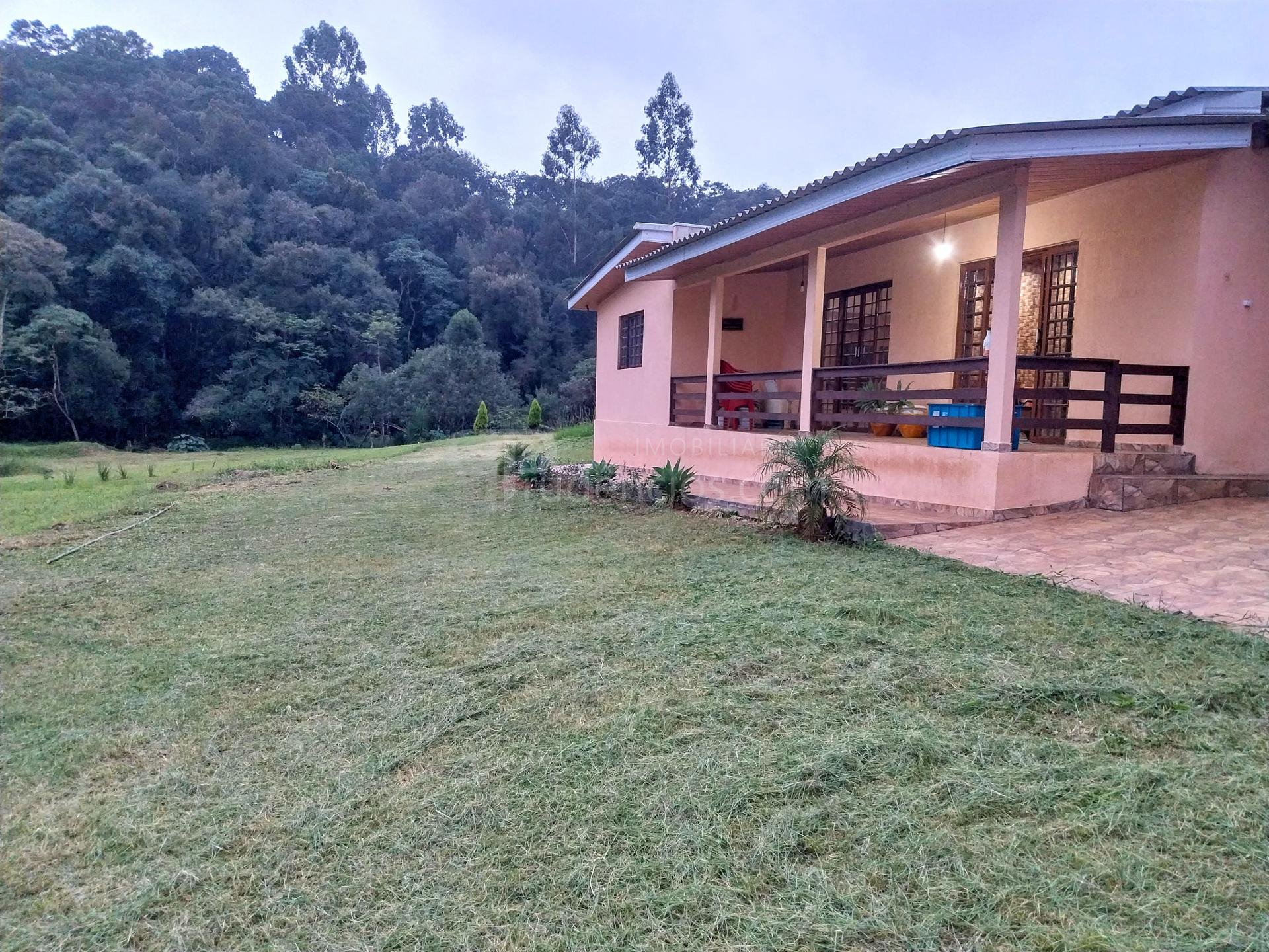 Chácara paradisíaca em Araucária  20.000m  com casa, quiosque ...