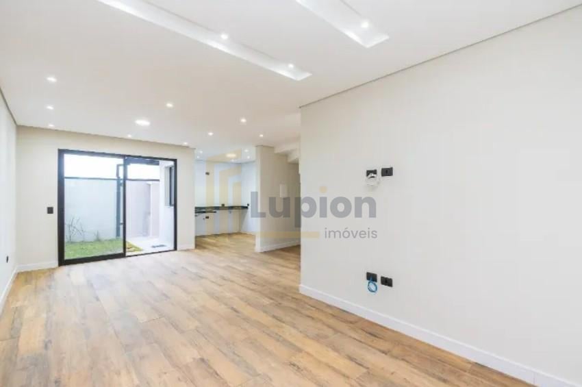Sobrado de alto padrão com 3 quartos, suíte, espaço gourmet e ...