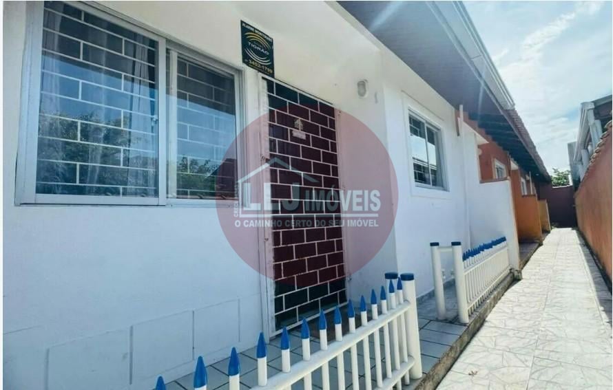 Casa aconchegante no Balneário Riviera com 2 quartos e ótima localização