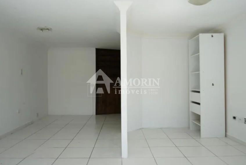 Quitinete com 1 dormitório à venda,36.00 m , são francisco, CU...