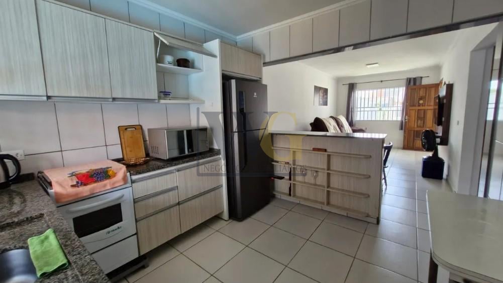 Casa com 3 dormitórios à venda,195.00 m , balneario eliana, GU...