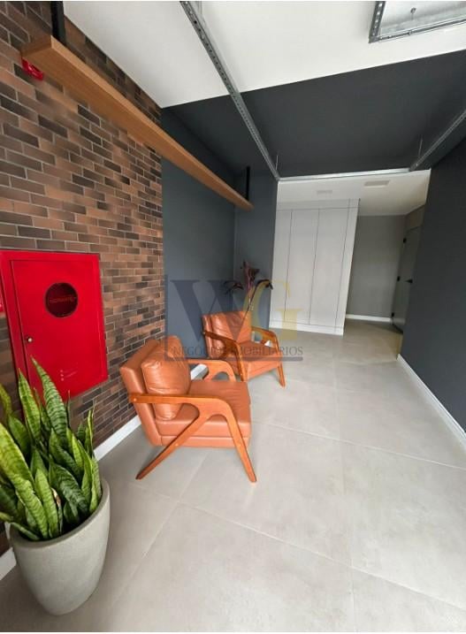 Studio 25m  pronto para morar ou investir na Bento Viana com i...