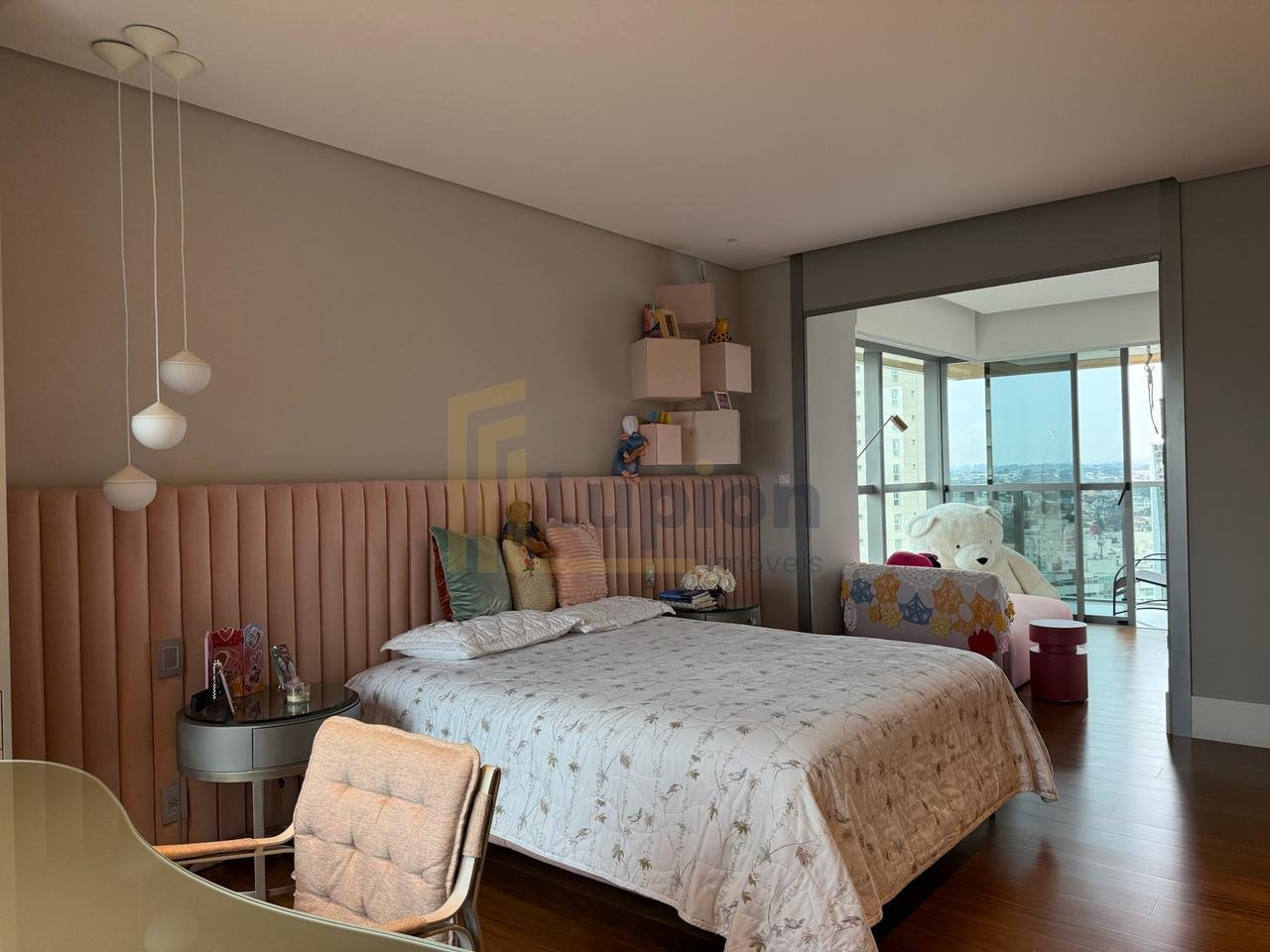 Maison Heritage Ecoville  Luxo e Conforto em Apartamento de 43...