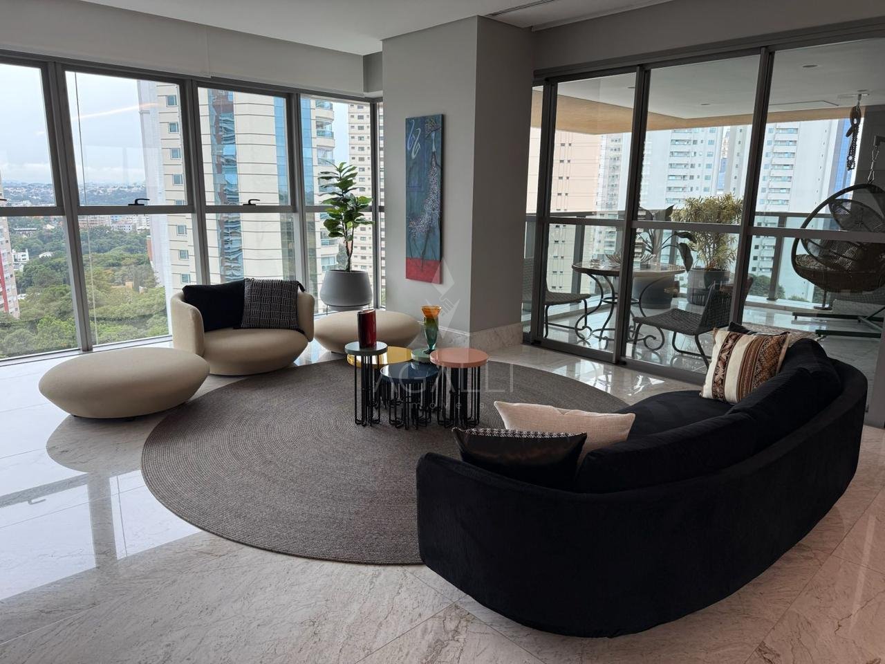 Apartamento com 3 dormitórios à venda,690.00 m , CURITIBA - PR
