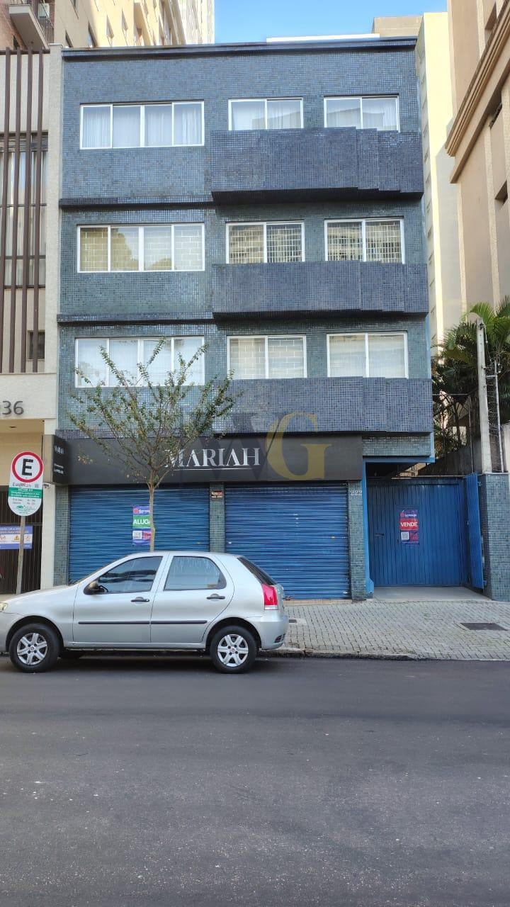 Prédio Comercial no Centro de Curitiba  Alto Fluxo e Versatili...
