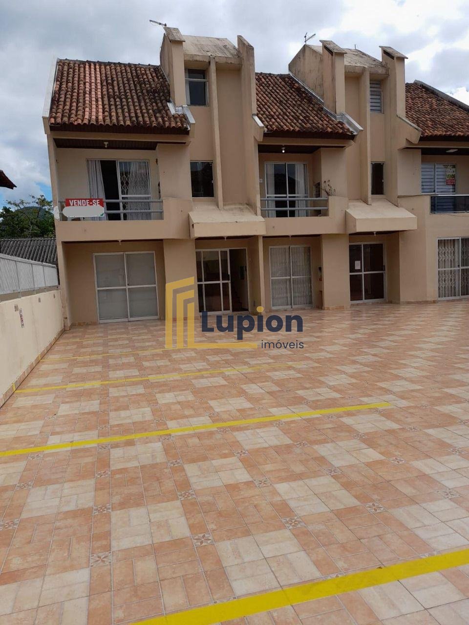 Apto com 3 quartos, sacada com churrasqueira à venda,97.00 m  ...