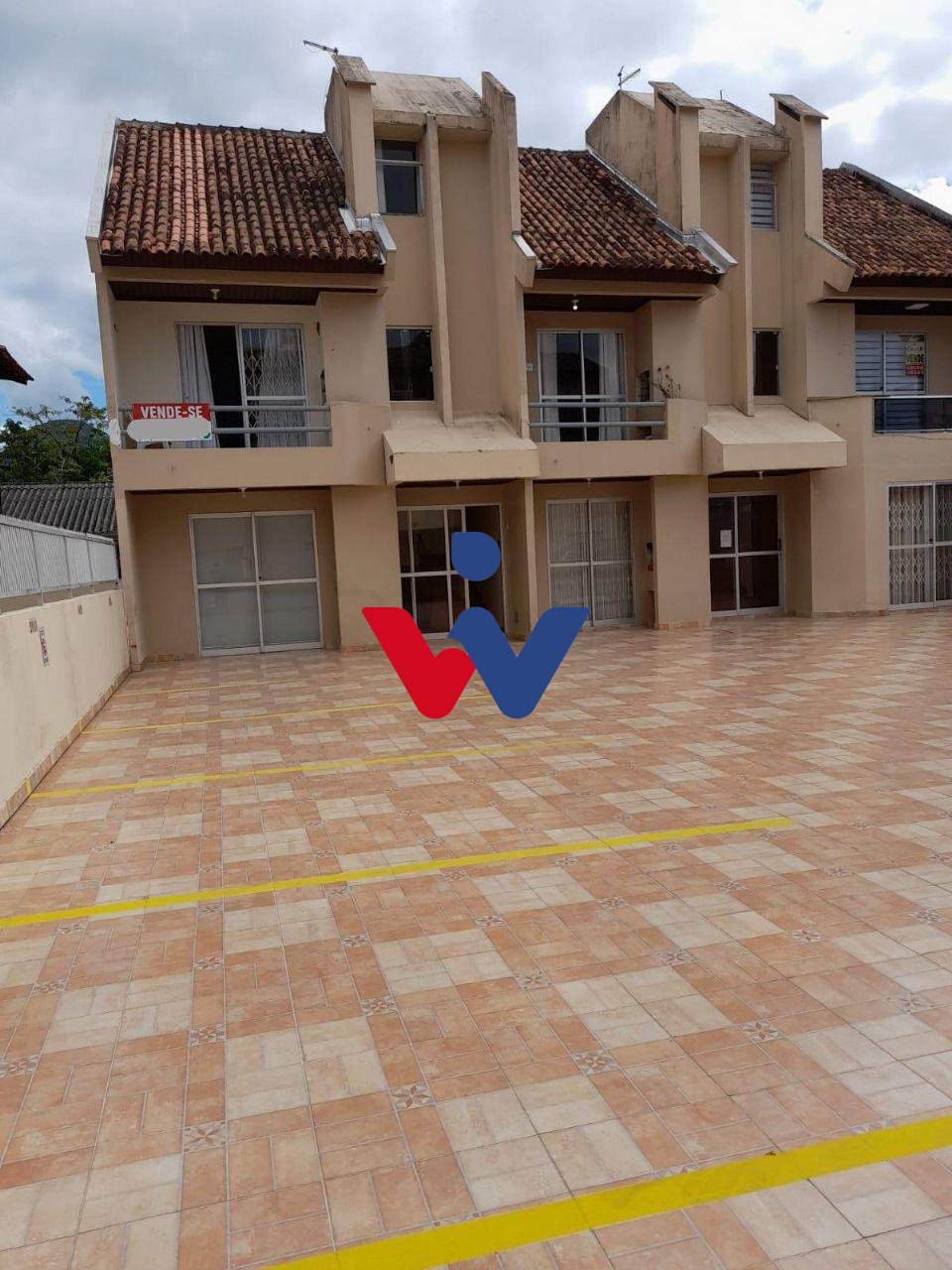 Apto com 3 quartos, sacada com churrasqueira à venda,97.00 m  ...