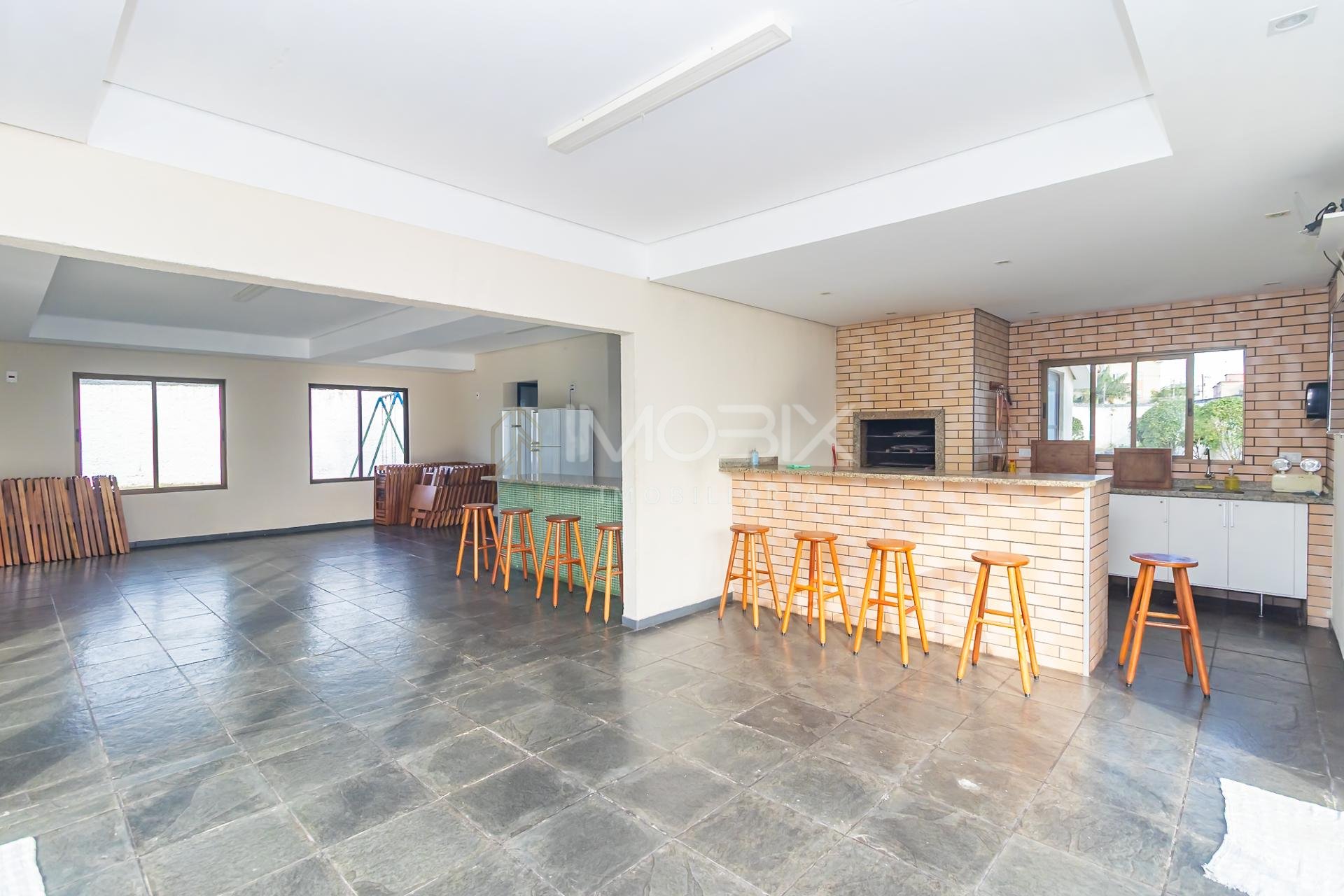 Casa em condominio fechado com 4 dormitorio e 2 suites bairro ...