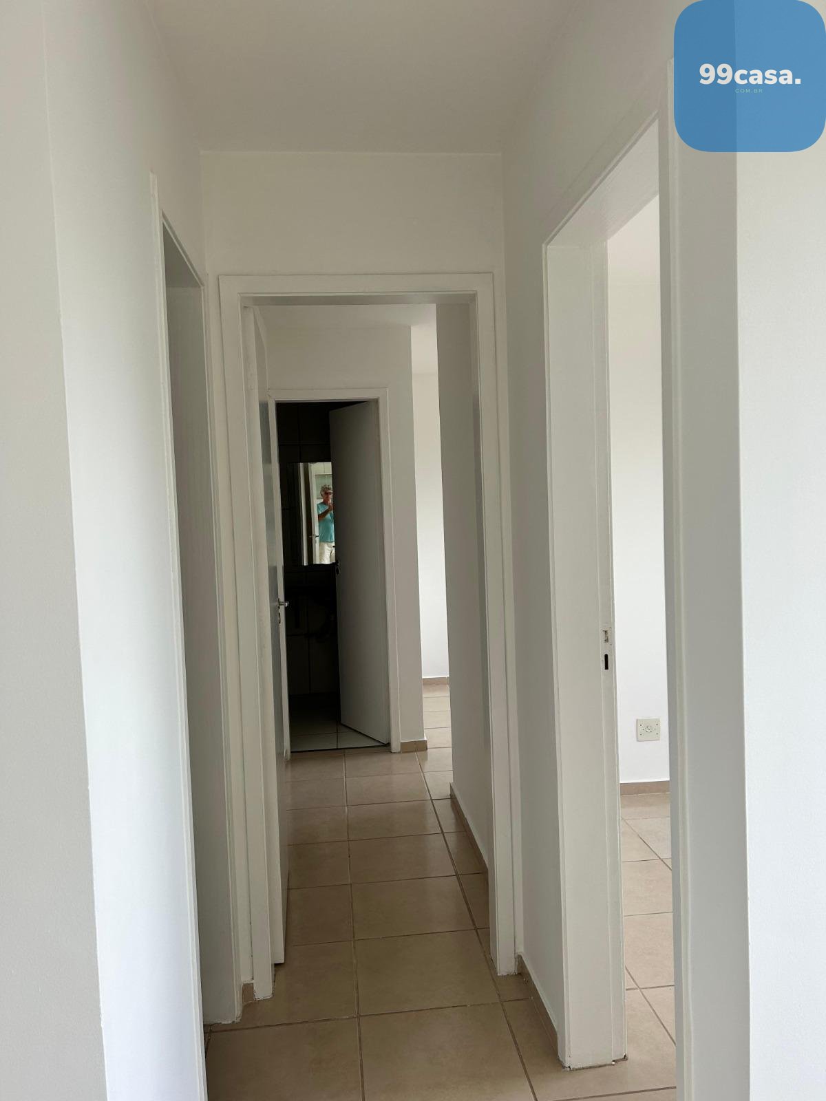 Oportunidade para Morar ou Investir  2 Quartos perto da UEL p...
