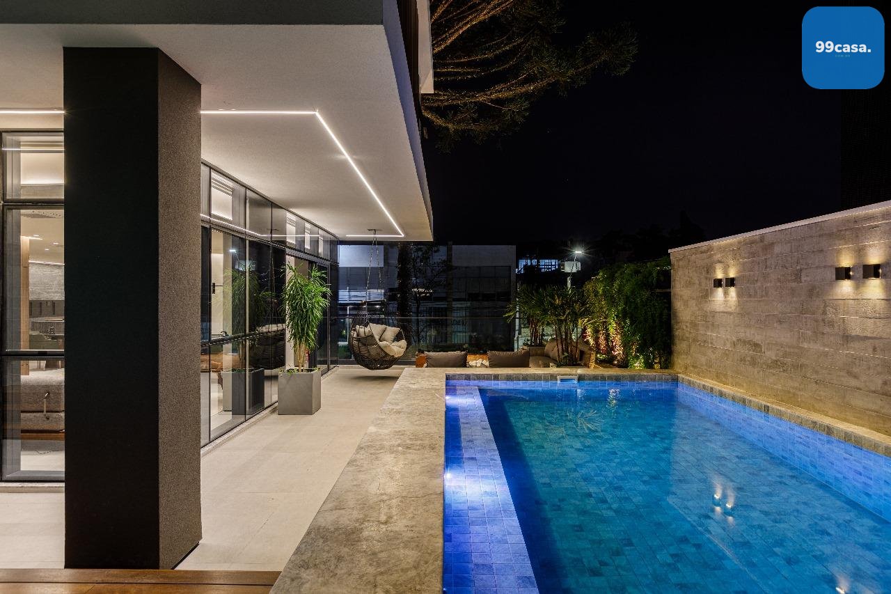 Apartamento Exclusivo no Batel  124 m , 2 Suítes, Varanda Gour...