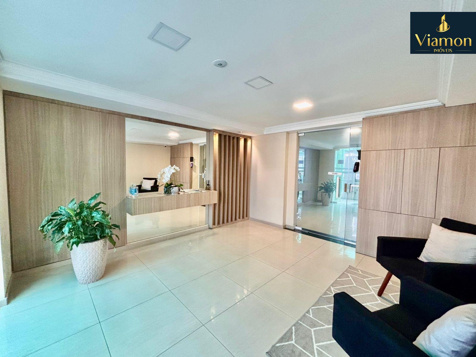 Apartamento de 2 Quartos, 46 m  e Móveis Planejados  Capão Ra...