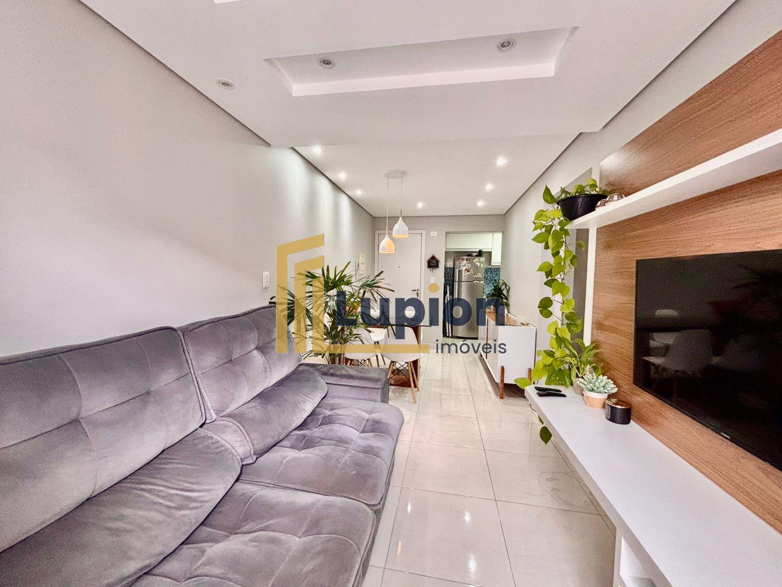 Apartamento de 2 Quartos, 46 m  e Móveis Planejados  Capão Ra...