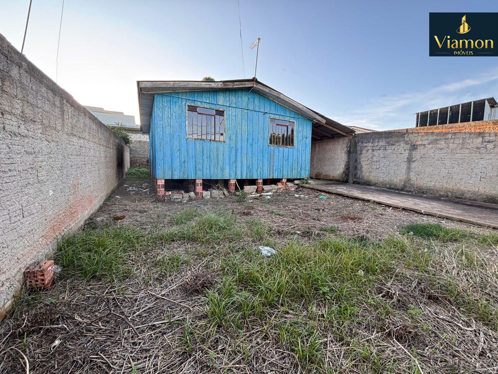 Terreno Plano 200m  no Gralha Azul  Bairro em Alta e Pronto p...