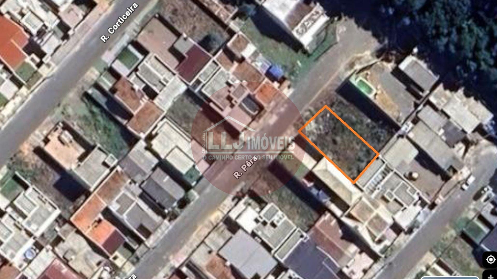  Terreno Plano em Bairro de Ótimo Padrão 200m , Ótima Frente e Localização Estratégica  
