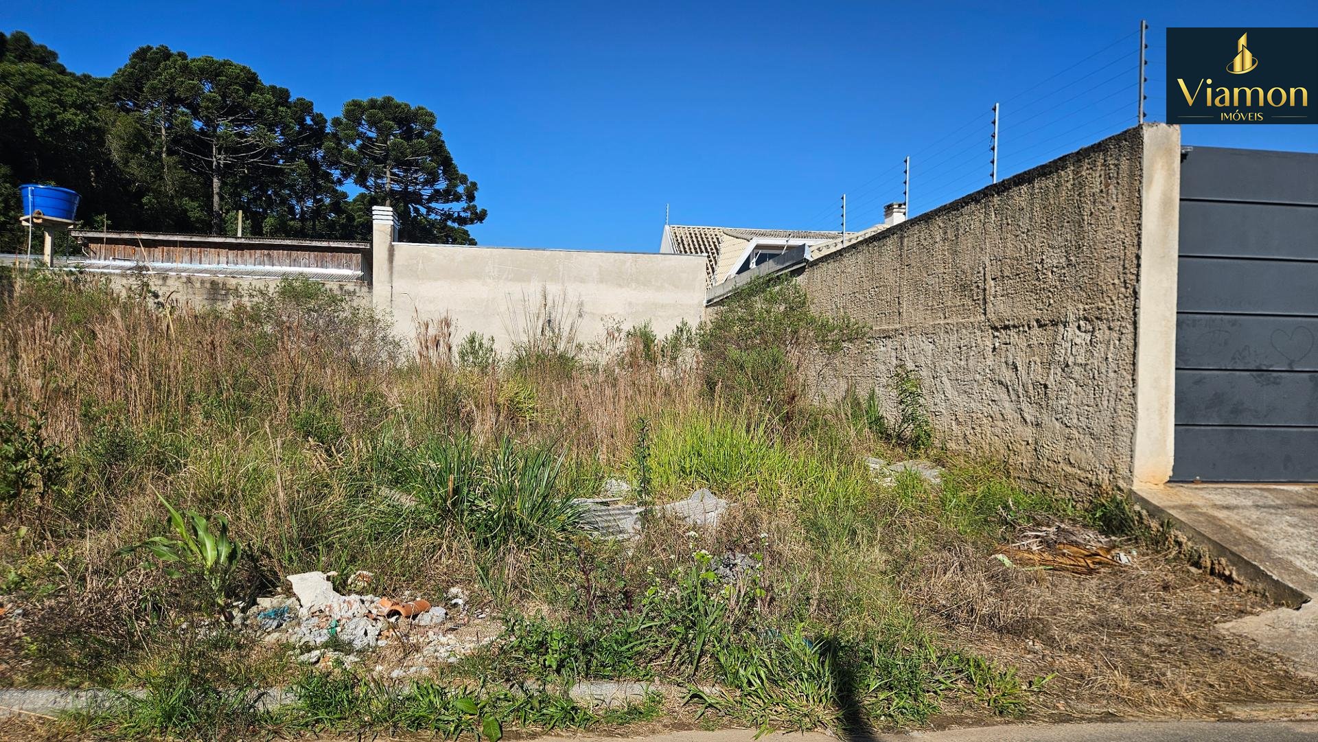  Terreno Plano em Bairro de Ótimo Padrão 200m , Ótima Frente e...