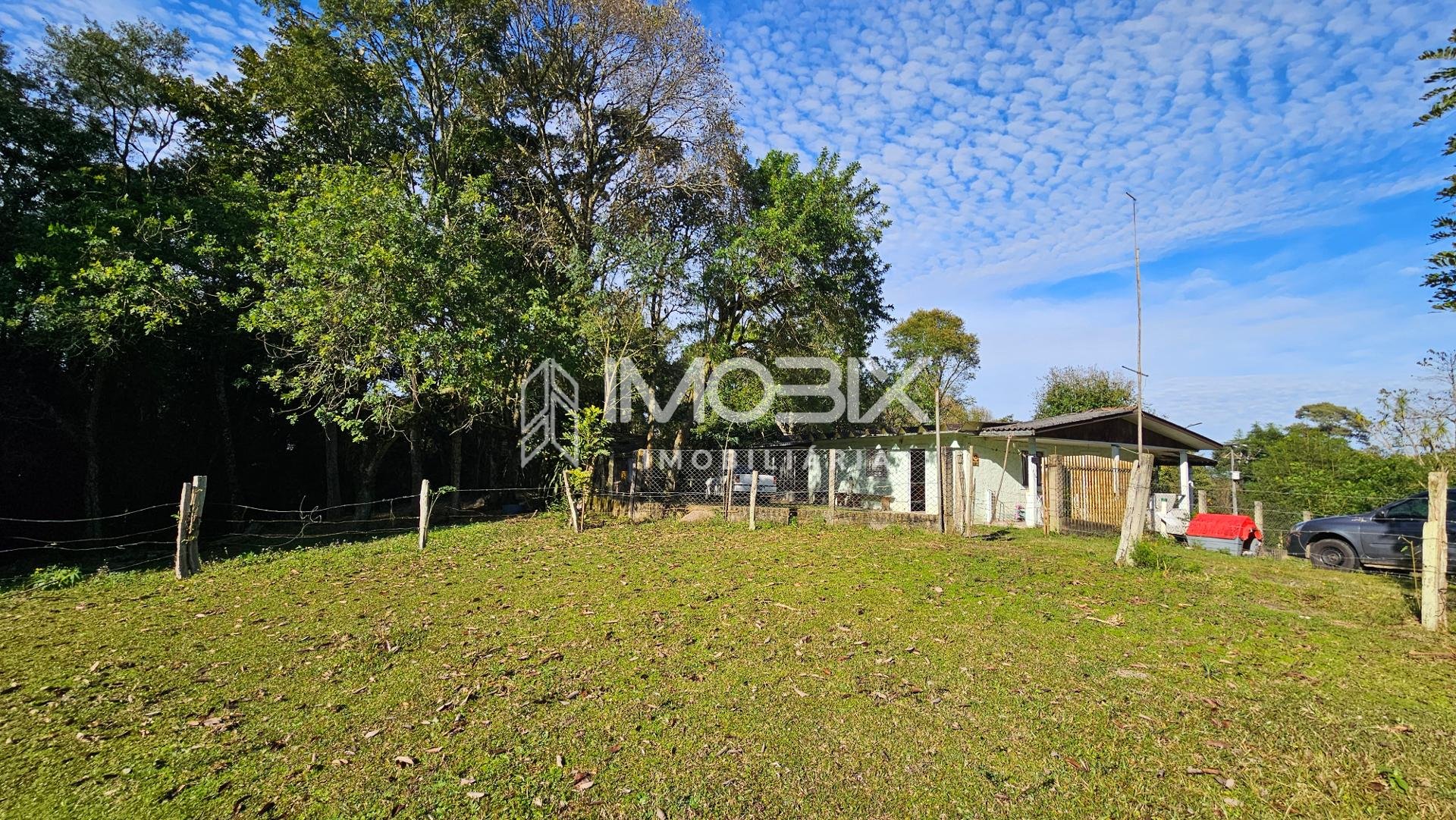 Chácara Completa em Araucária  23816 m  ,com Casa Ampla, Fruta...
