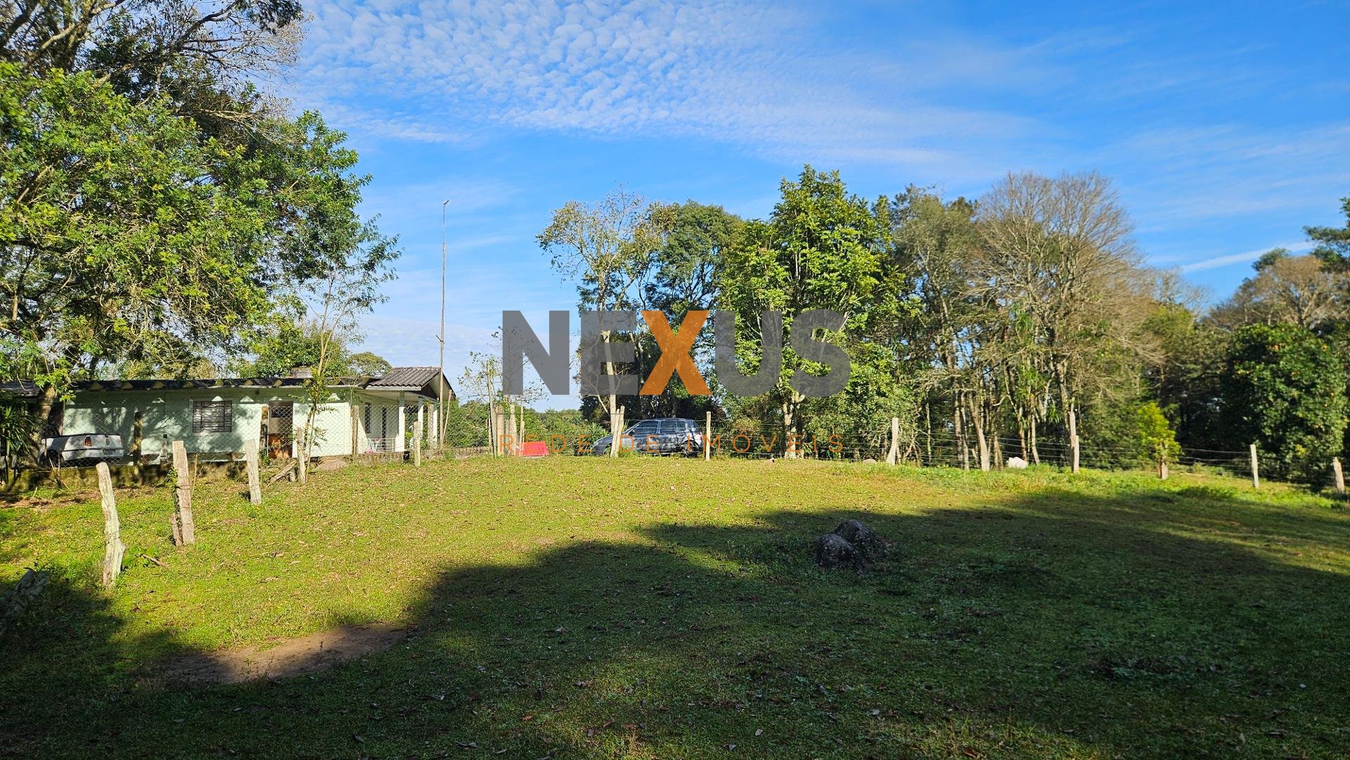 Chácara Completa em Araucária  23816 m  ,com Casa Ampla, Fruta...