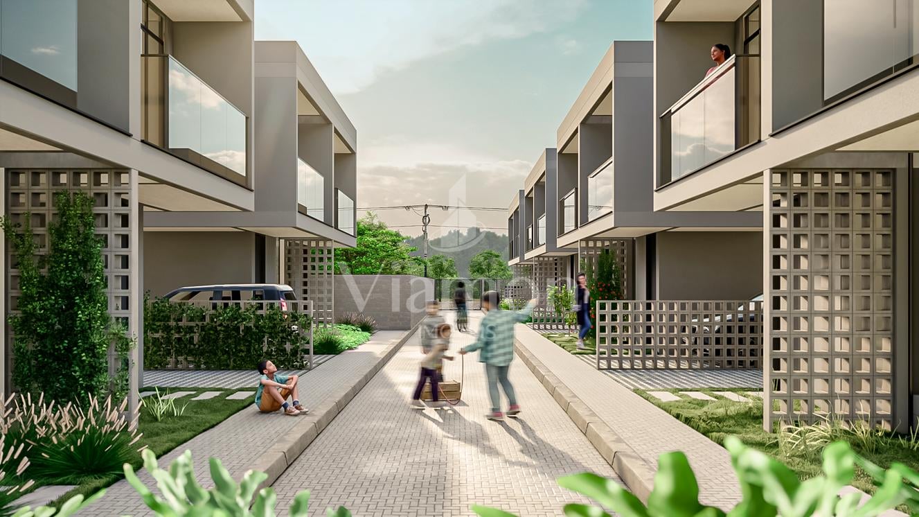 Sobrado em Caiobá a 850m da Praia, 2 Quartos, Suíte e Churrasq...