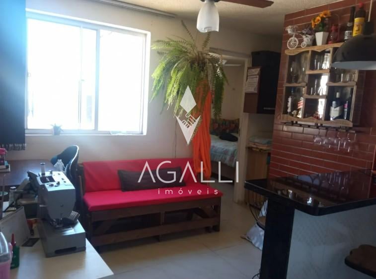 Apartamento em Curitiba, bairro com clima de interior, 2 quart...