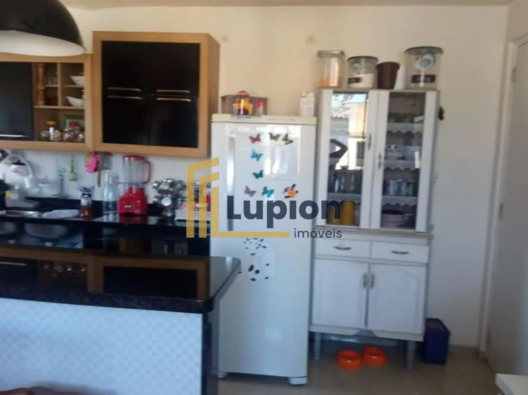 Apartamento em Curitiba, bairro com clima de interior, 2 quart...