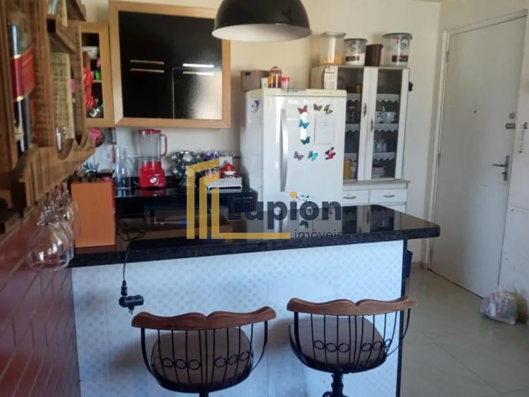 Apartamento em Curitiba, bairro com clima de interior, 2 quart...