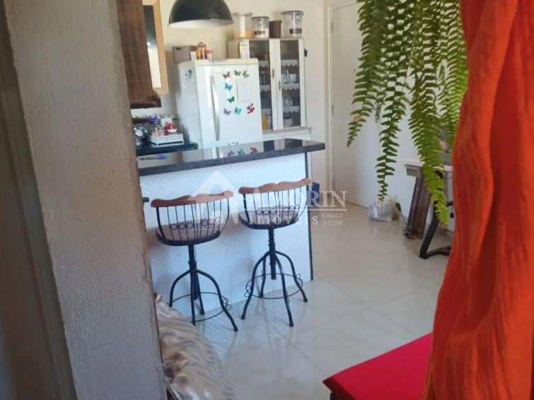 Apartamento em Curitiba, bairro com clima de interior, 2 quart...