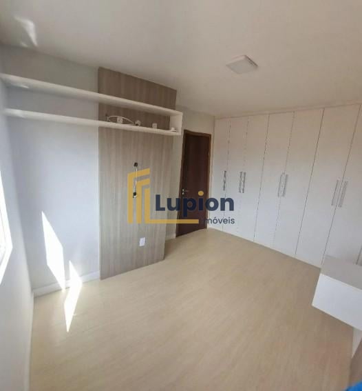 Apartamento com 3 quartos e sacada com churrasqueira em São Jo...