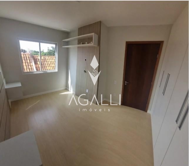 Apartamento com 3 quartos e sacada com churrasqueira em São Jo...