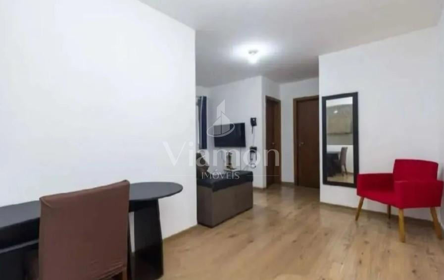 Apartamento térreo em Pinhais, 2 quartos e vaga, Segurança e l...