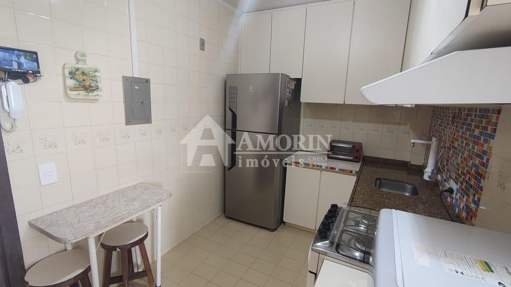 Apartamento Reformado no Água Verde por 489.000,00, 72m , 2 Qu...
