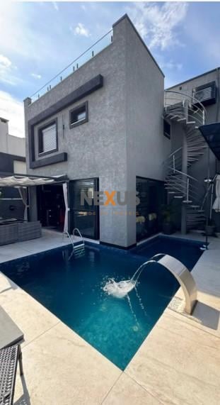 Casa Alto Padrão no Abranches por R 2,6 mi  Porteira Fechada,...