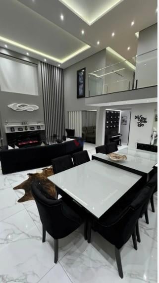 Casa Alto Padrão no Abranches por R 2,6 mi  Porteira Fechada,...