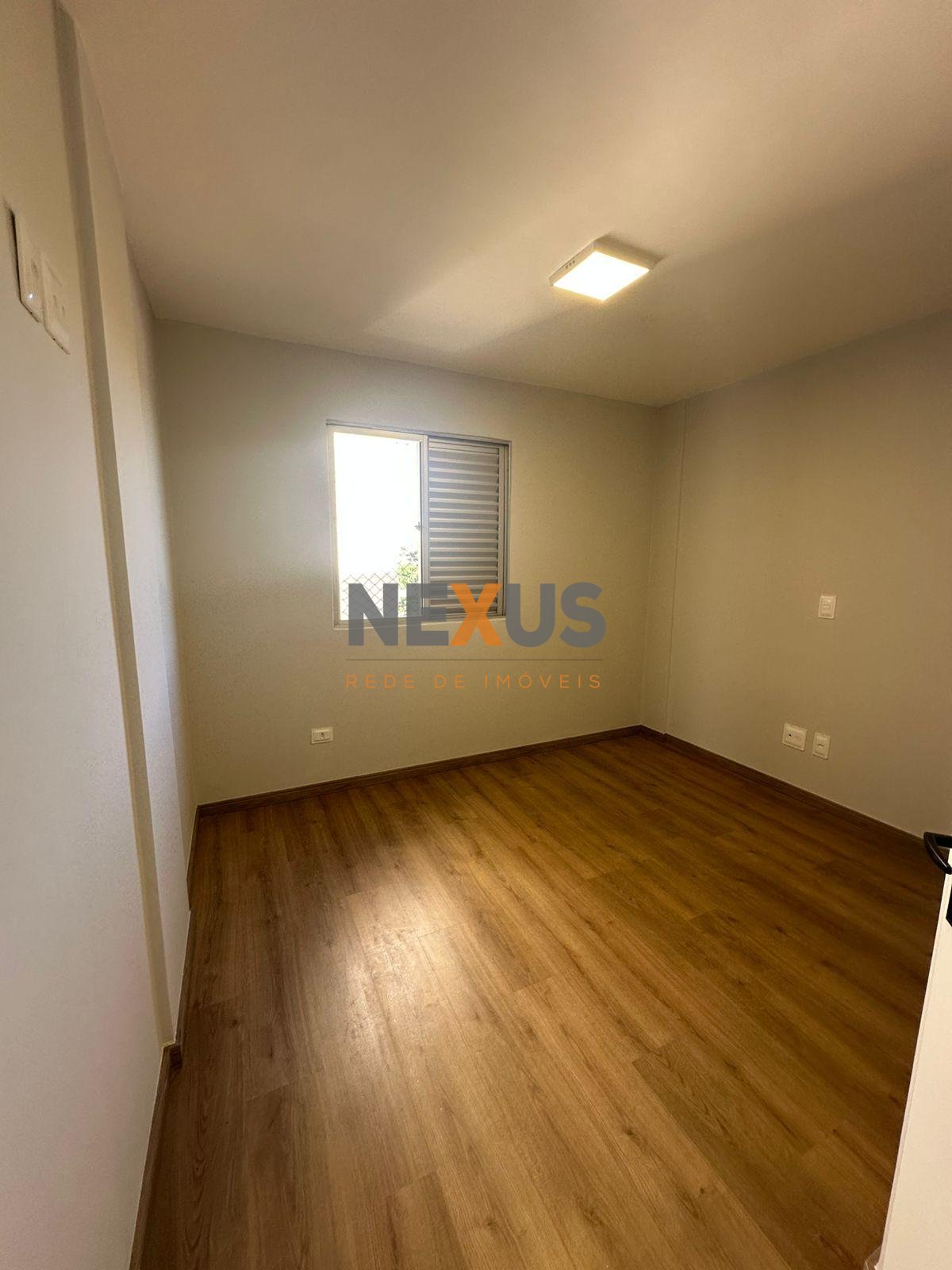 Apartamento à venda Próximo ao Lago Igapó na Gleba Palhano