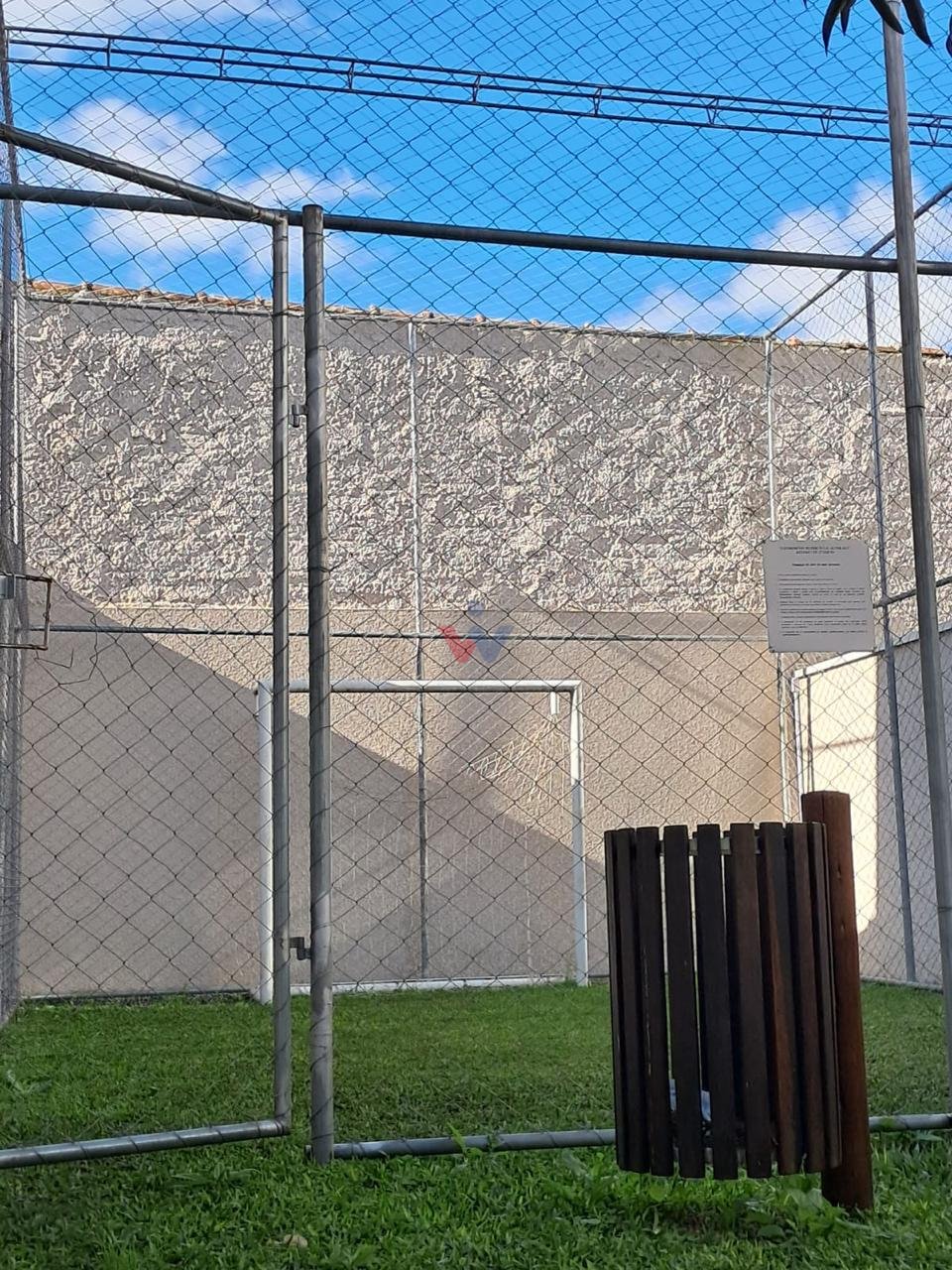 Sobrado em Condomínio no Uberaba por R 649 mil  3 Quartos, Su...