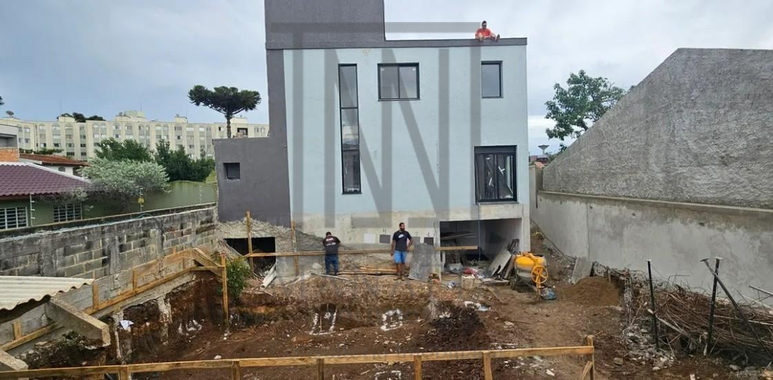 Triplex Alto Padrão por R 1.099.000  800m do Palladium e Não ...