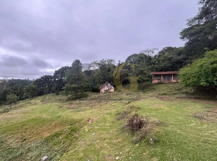 Chácara em Condomínio por R 820 mil  10.384m  em Campina Gran...