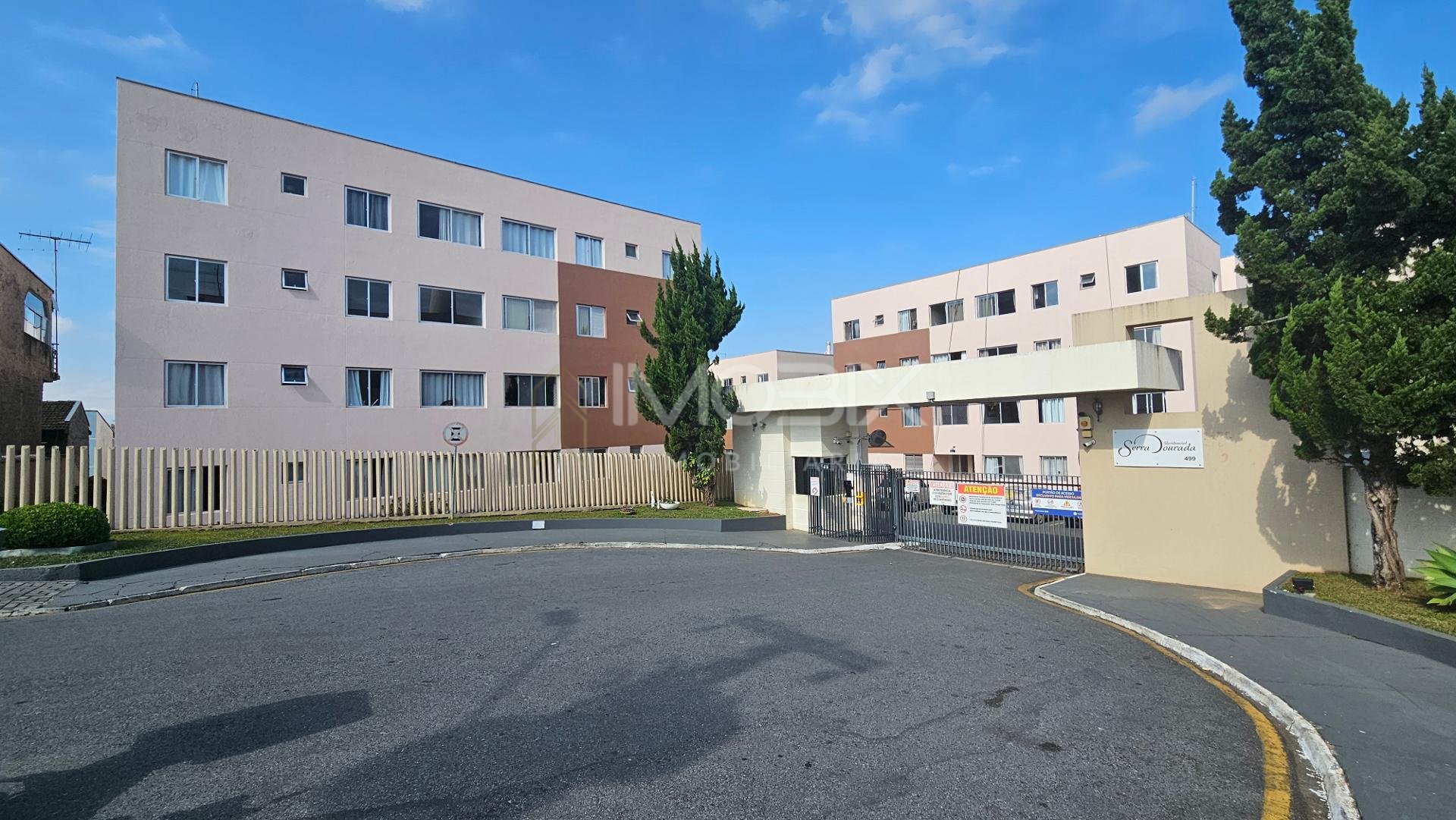 Apartamento térreo, com 59,22m , 03 quartos no Centro de Arauc...