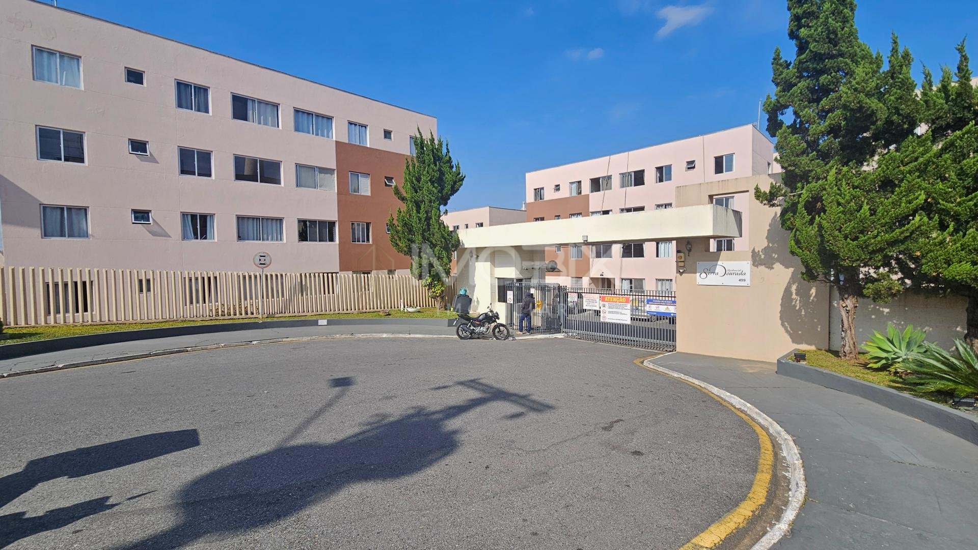 Apartamento térreo, com 59,22m , 03 quartos no Centro de Arauc...