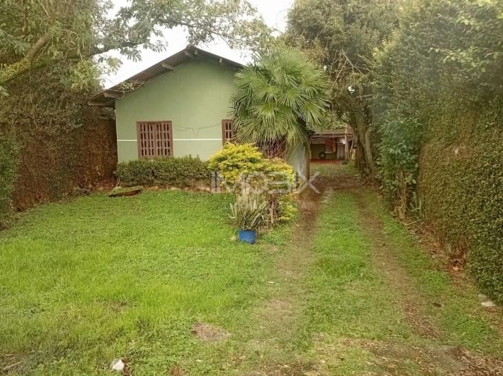Terreno plano de 370m  com casa de alvenaria no Cajuru, ótimo ...