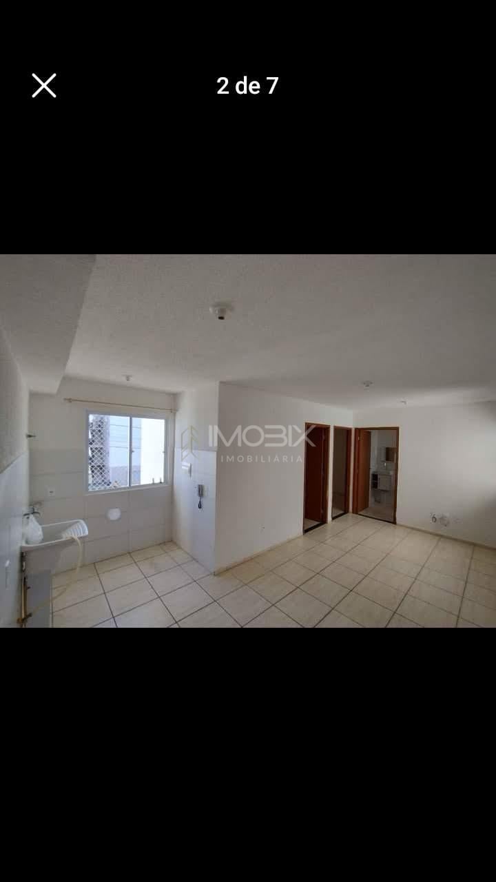 Apartamento por R 115 mil em Campo Largo, com 2 quartos e port...